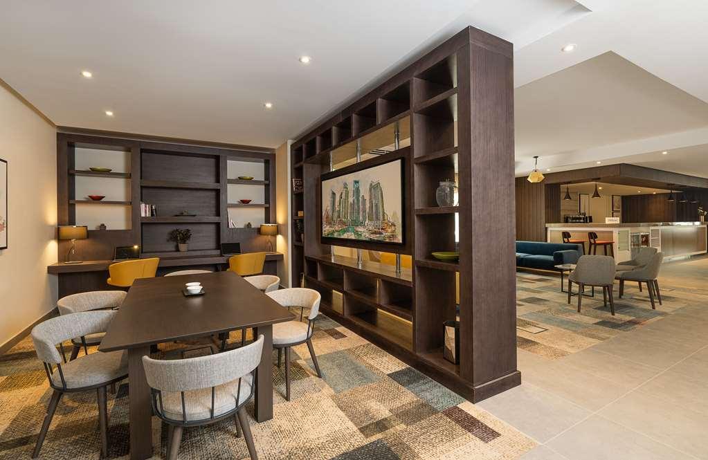 Hampton By Hilton Dubai Al Barsha Hotel Съоръжения снимка