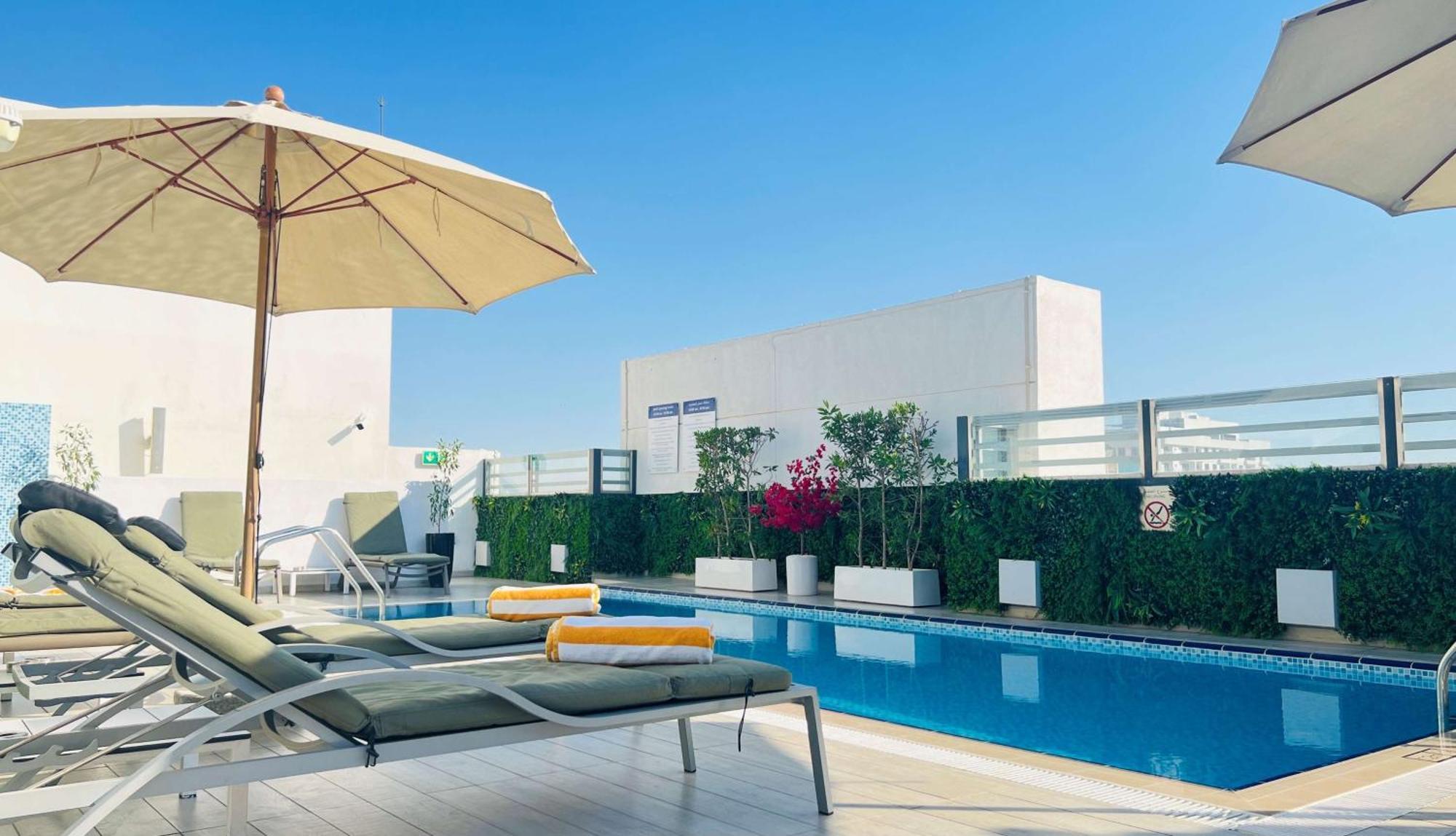 Hampton By Hilton Dubai Al Barsha Hotel Екстериор снимка