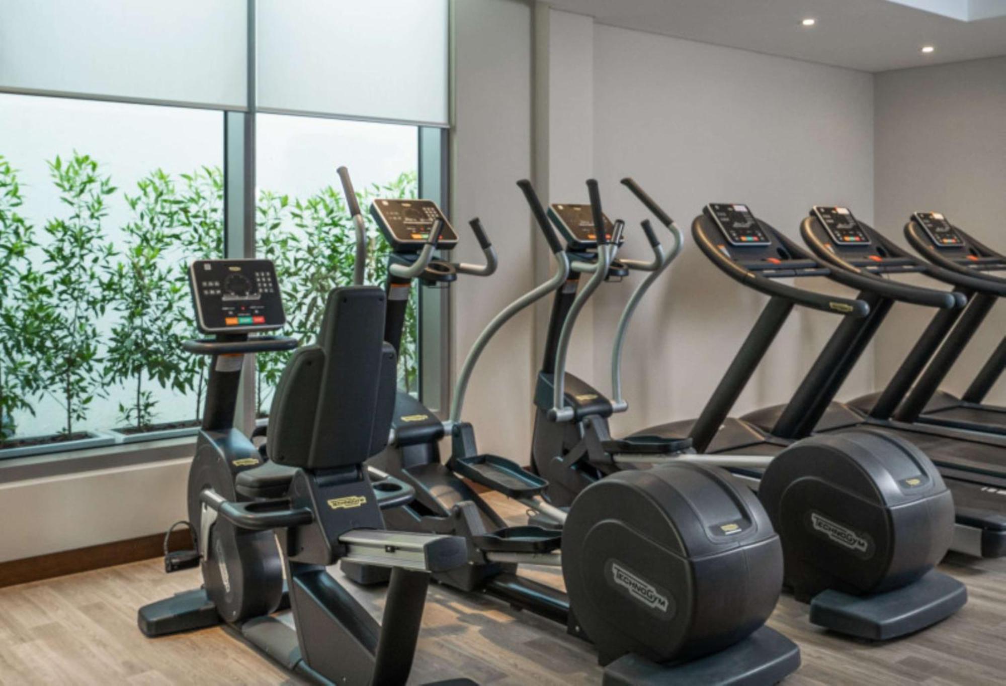 Hampton By Hilton Dubai Al Barsha Hotel Екстериор снимка