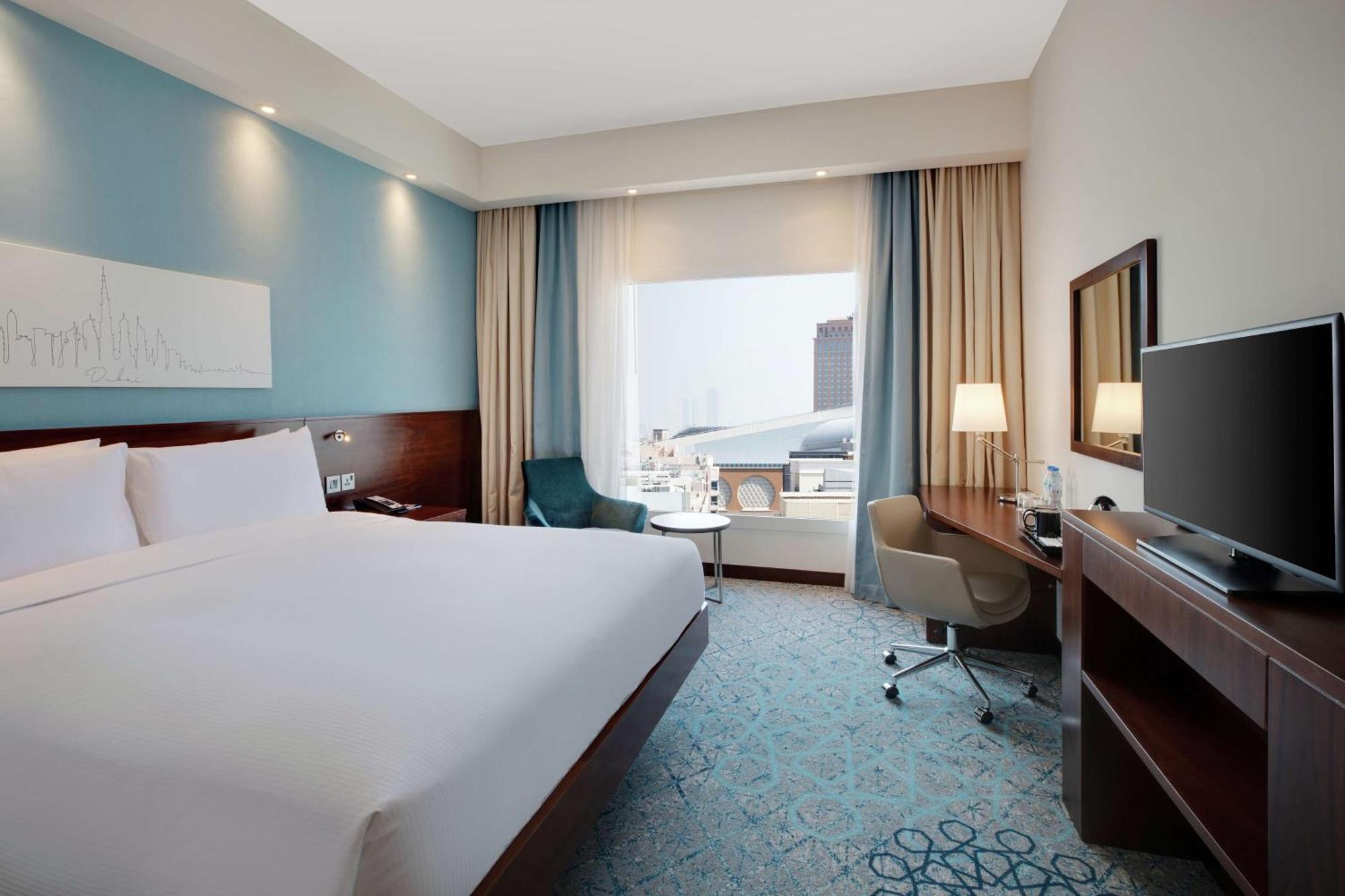 Hampton By Hilton Dubai Al Barsha Hotel Екстериор снимка